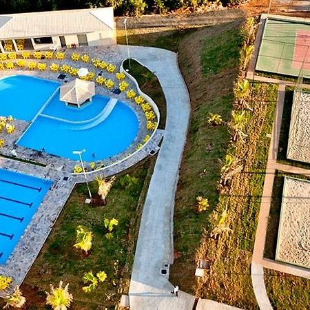Apartamento Golden Dolphin Express Caldas Novas Exterior foto